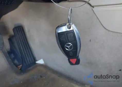 2012 Mercedes-Benz Glk 350 из США, поврежденный, VIN WDCGG5GB7CF853702